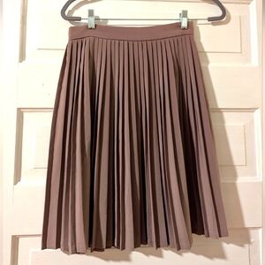 American Apparel Pleated Skirt S